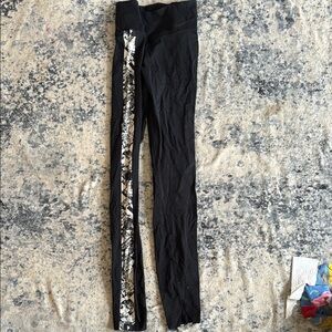 Black Nike Leggings with White Patterned Stripe